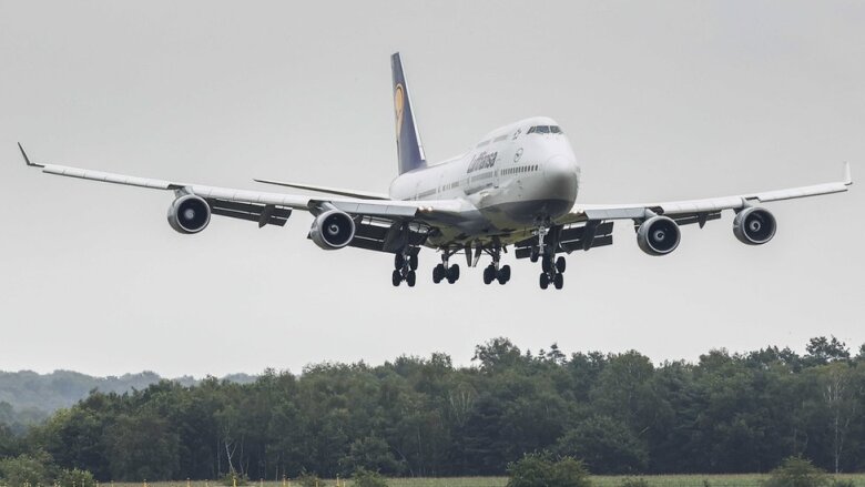 “Boeing 747” hava limanından qalxdıqdan qısa müddət sonra alovlanıb