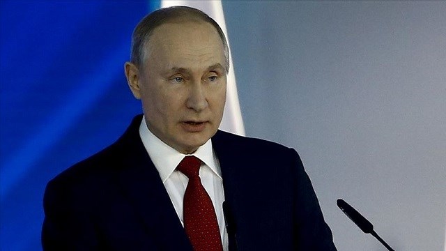 Putin rusiyalılara müraciət edib