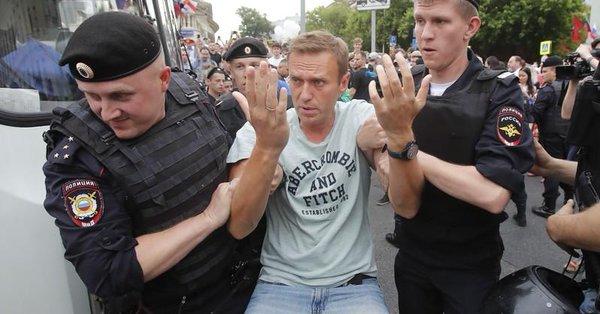Navalnıya görə Rusiyaya qarşı sanksiyalar tətbiq edilib