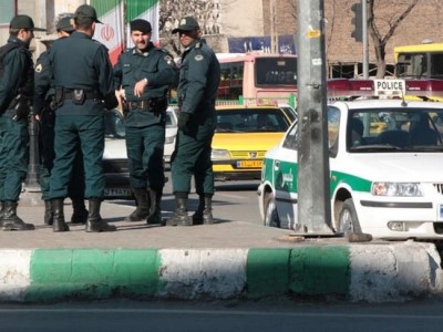 İranda iki polis öldürülüb