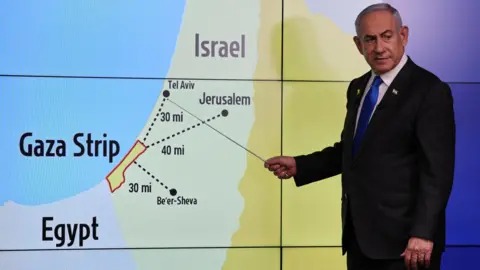 Netanyahu: Qəzzada mülki ölümlər yüksək deyil