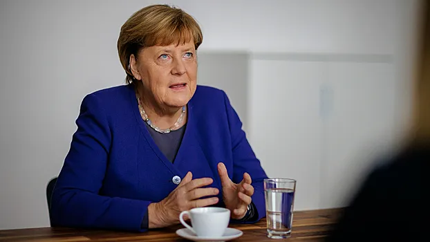 Merkel: “Avropa təkbaşına Rusiyanın öhdəsindən gələ bilməz”