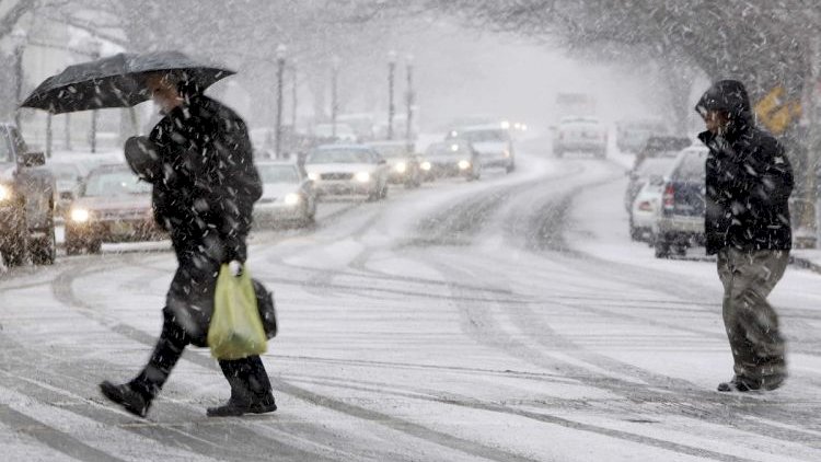 Hava kəskin dəyişir: qar yağacaq, yollar buz bağlayacaq