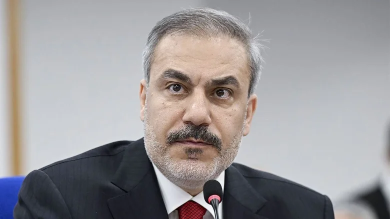 Hakan Fidanın təyyarəsi Moskvadan sonra Kiyevə uçacaq