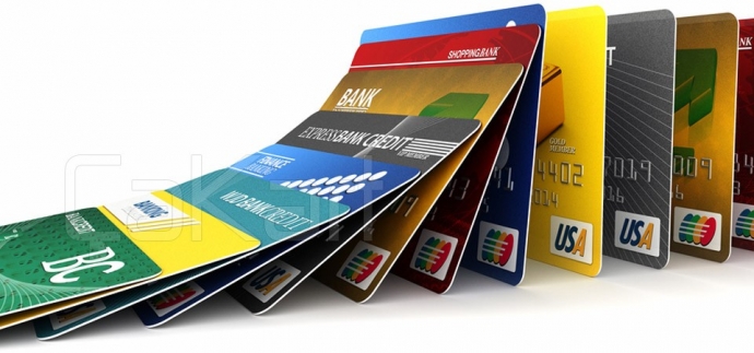 Aprel ayında bank kartlarından 581 min manat oğurlanıb