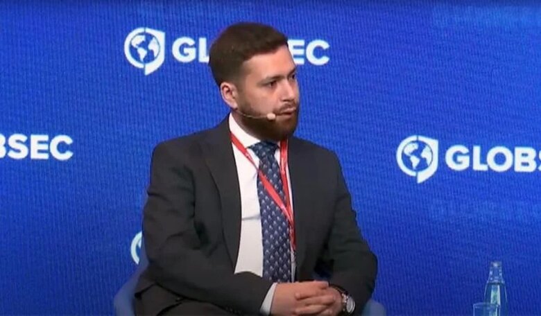 Erməni diplomat: Sülh müqaviləsini tez imzalamaq lazımdır