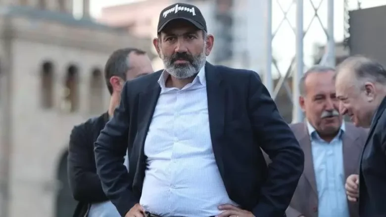 Paşinyana yeni hücum: baş naziri hakimiyyətdən uzaqlaşdırmaq istəyirlər