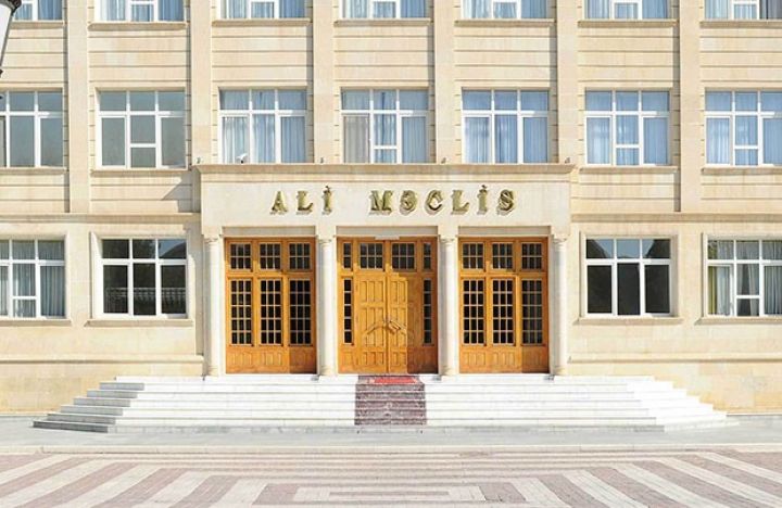 Naxçıvan Ali Məclisinin buraxılması qaydası müəyyənləşir