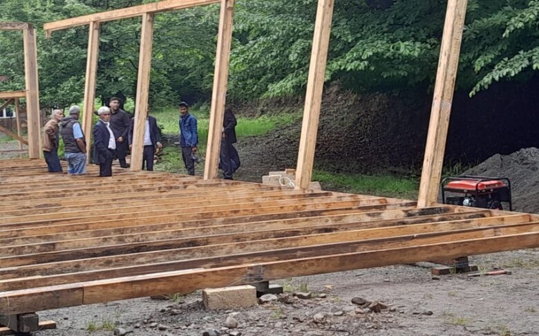 Lənkəranda qanunsuz tikinti sökülüb