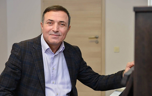 Mənsum İbrahimov: Teatrımızın səhnəsinə yeni Məcnunlar gəlir