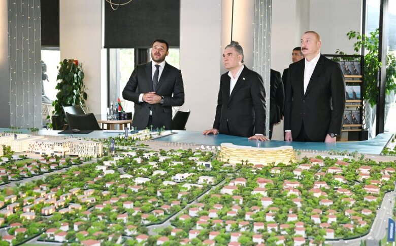 İlham Əliyev və Qurbanqulu Berdiməhəmmədov “Sea Breeze”də olublar