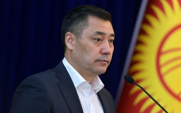 Qırğızıstan prezidenti Azərbaycana işgüzar səfərə gəlib