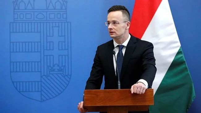 Siyarto: Moskva-Vaşinqton dialoqu dünyanı təhlükəsiz edir