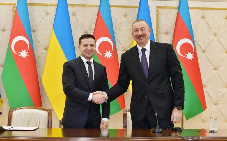 İlham Əliyev Ukrayna prezidentini təbrik edib