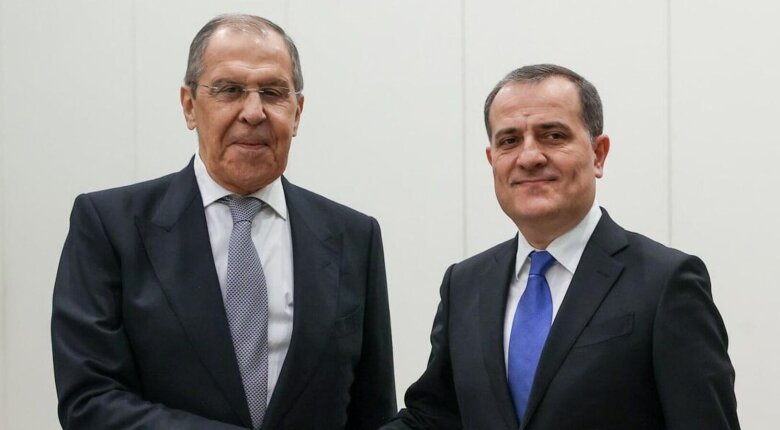 Bayramovla Lavrov arasında telefon danışığı olub