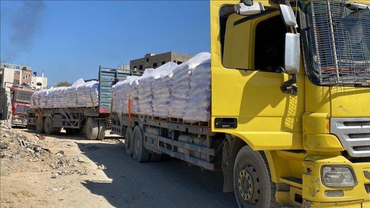 Humanitar yük maşınının aşması 20 fələstinlinin həyatına son qoyub