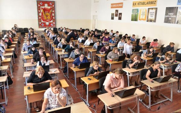 Müəllimlər vakant yer axtarır: "92 bal toplamışam. 5-6 saat dərsə də razıyam"