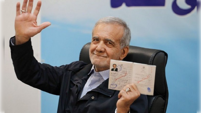 Pezeşkian münasibətləri normallaşdırmağa çalışır, amma…