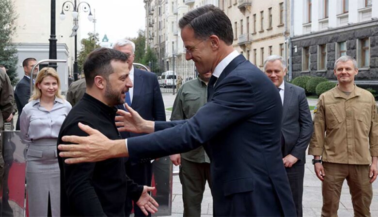 NATO-nun baş katibi Kiyevə gəlib