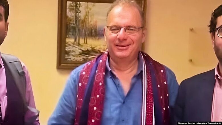 Rusiyalı professoru dövlətə xəyanət ittihamı ilə həbs ediblər