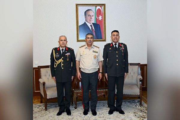 Zakir Həsənov Türkiyənin yeni hərbi attaşesini qəbul edib
