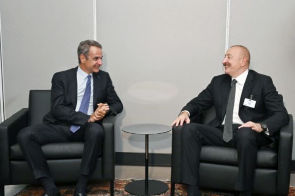 İlham Əliyev Yunanıstanın Baş naziri ilə görüşüb