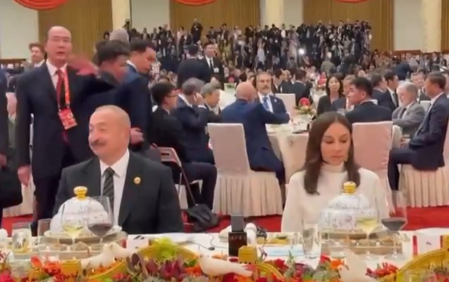 İlham Əliyev Pekində dövlət başçılarının şərəfinə verilən ziyafətdə iştirak edib