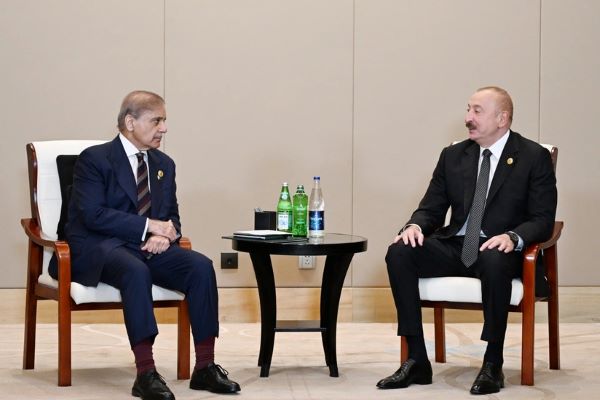 İlham Əliyevin Pakistanın Baş naziri ilə görüşü olub