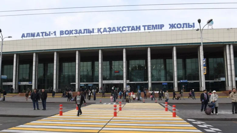 Almatı Moskva ilə “dəmir bağlantı”nı bərpa edir