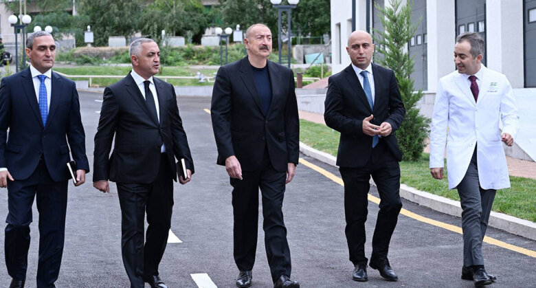 İlham Əliyev Xankəndidə açılışlarda iştirak edib