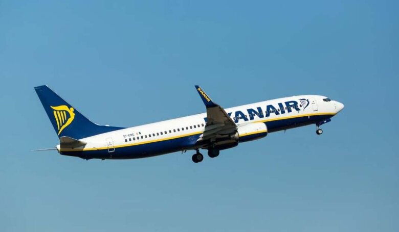 Yaxın günlərdə yüzlərlə aviareys ləğv edilə bilər