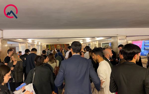 Metroda dava salan 4 nəfər saxlanılıb