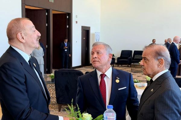 İlham Əliyev Misirdə bir sıra ölkələrin liderləri ilə görüşüb