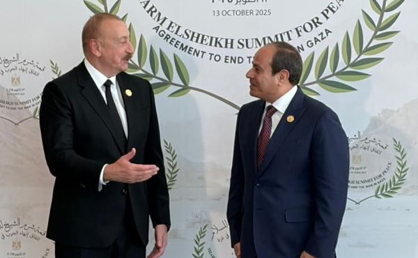 İlham Əliyev Yaxın Şərq Sülh Sammitində iştirak edir