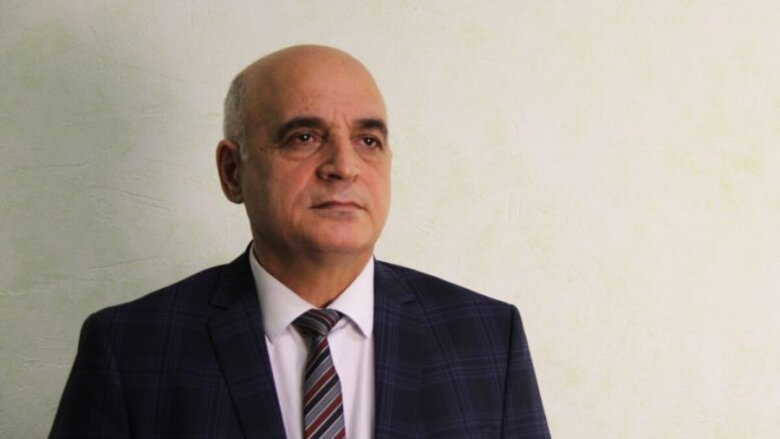 Ekspert naziri tənqid edib: "Özü iqtisadçı, müavinin biri hüquqşünas, digəri politoloq..."