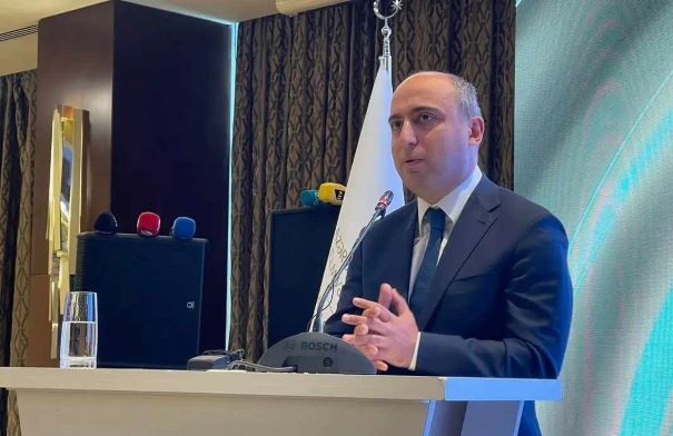 Emin Əmrullayev: "Bu, 2027-ci ilin sentyabrından tez müddətdə həyata keçirilməyəcək"
