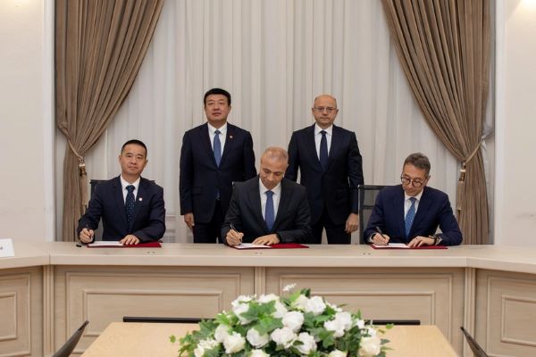 Çin şirkəti ilə günəş enerjisi layihəsi üzrə İcra Müqaviləsi imzalanıb