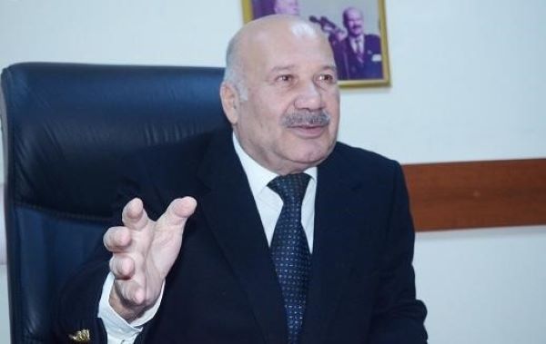 Deputat nazirə mesaj verib: "Yekə kişisən, bunu keçən ildə demişəm, axı?"