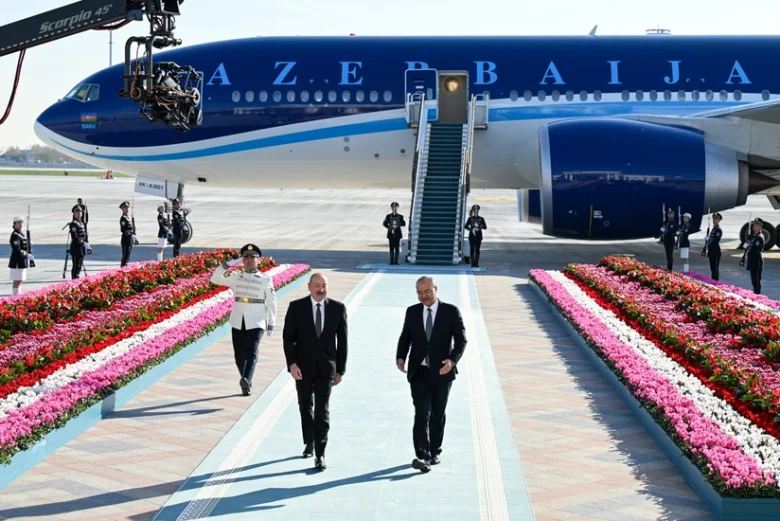 İlham Əliyev Özbəkistanda səfərdədir - (Yenilənib)