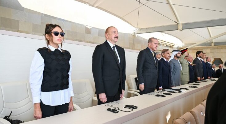 Prezident hərbi paradla bağlı paylaşım edib