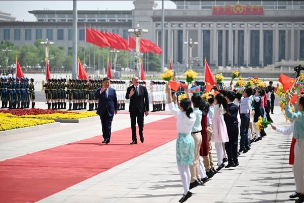 Prezident İlham Əliyev Çin Sədrinə başsağlığı verib