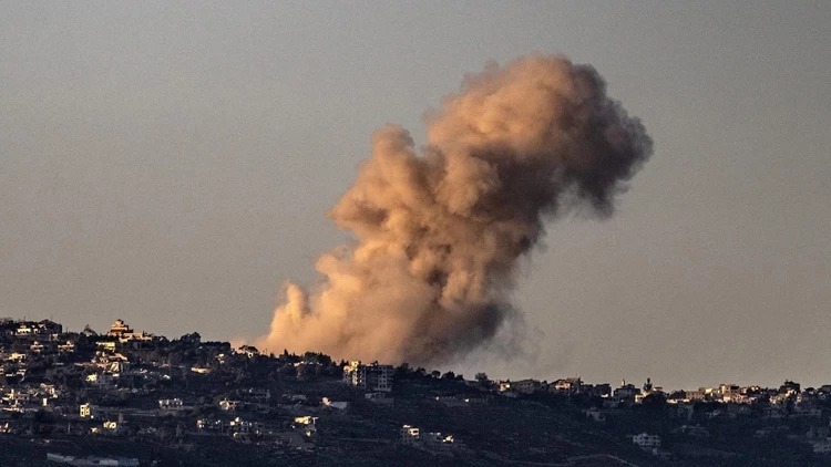 İsrail Livanın cənubuna zərbələr endirib