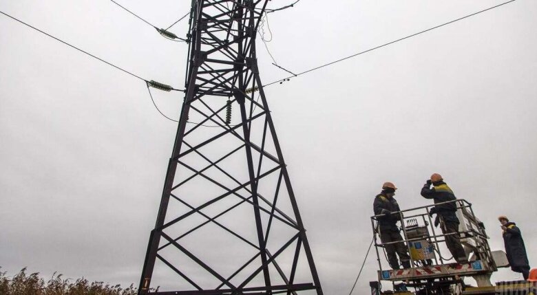 Ukraynanın 5 bölgəsində enerji infrastrukturuna hücum olub