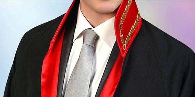 Prezident vəkillərin fəaliyyəti ilə bağlı dəyişiklikləri təsdiqləyib