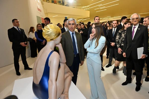 Heydər Əliyev Mərkəzində Kerol Förmenin sərgisinin açılışı olub