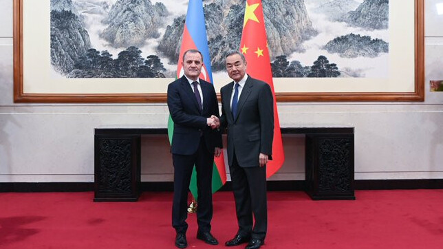 Ceyhun Bayramov Çin xarici işlər naziri ilə görüşüb