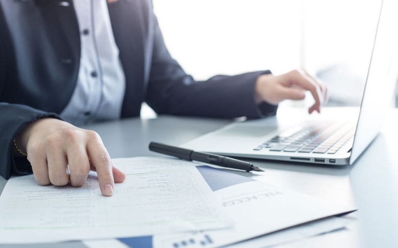 Prezident dövlət qulluğu ilə bağlı qanuna dəyişikliyi təsdiqləyib