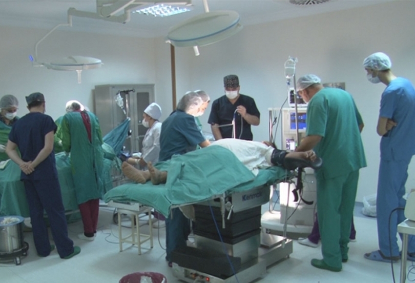 Keçmiş deputat əməliyyat masasında dünyasını dəyişib