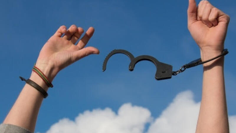 Amnistiya aktı 18 355 şəxsə şamil edilib