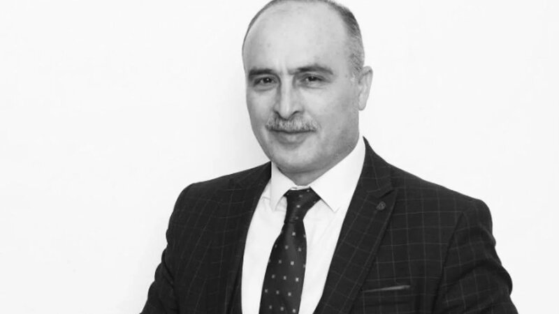 Məhkəmə baş redaktorun əleyhinə qərar verib